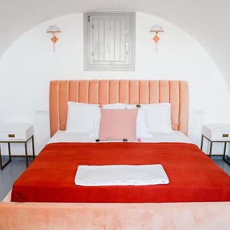 The Lighthouse Sunset View Suites Akrotírion المظهر الخارجي الصورة